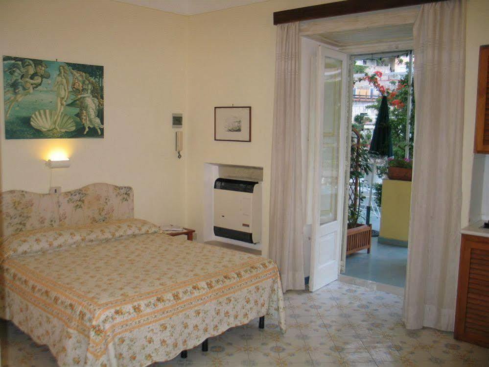 B&B Venus Inn Positano Exteriér fotografie